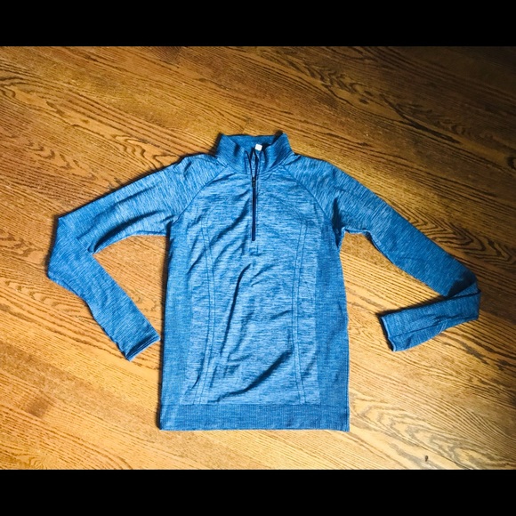 lululemon athletica Tops - LULULEMON pullover
